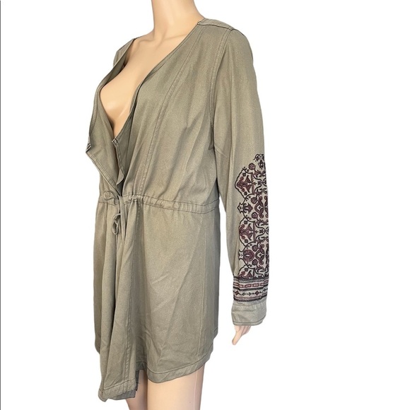 Knox Rose green long sleeve embroidered tie waist shacket size medium - Picture 4 of 15